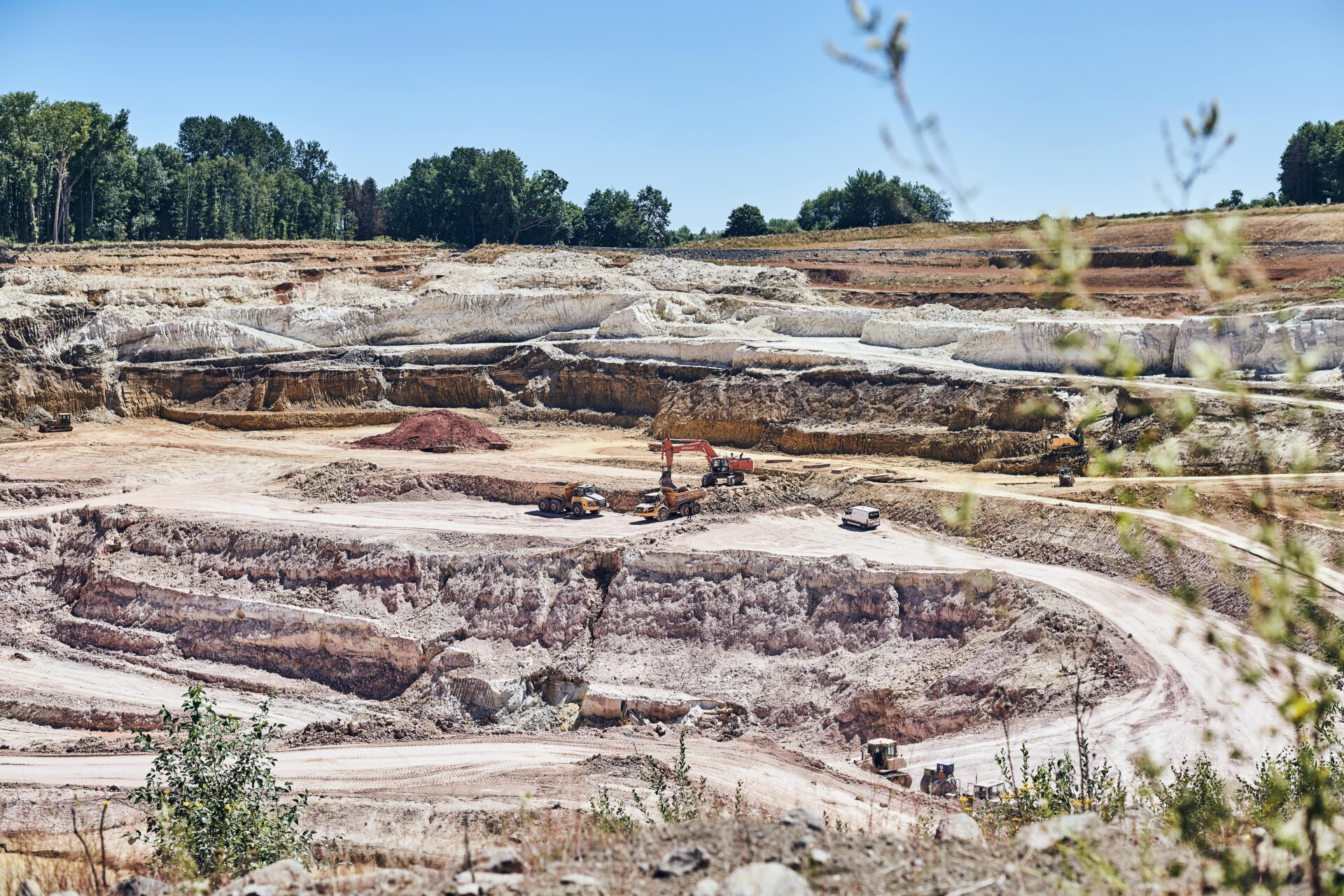 Baustoffindustrie veröffentlicht Studie und Gutachten zu mineralischen Rohstoffen